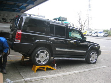 jeep commander